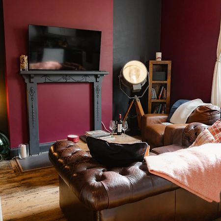 The Bolt Hole - Stratford Upon Avon - Central - Free Offstreet Parking - 2 Bed Luxury Apartment Екстериор снимка