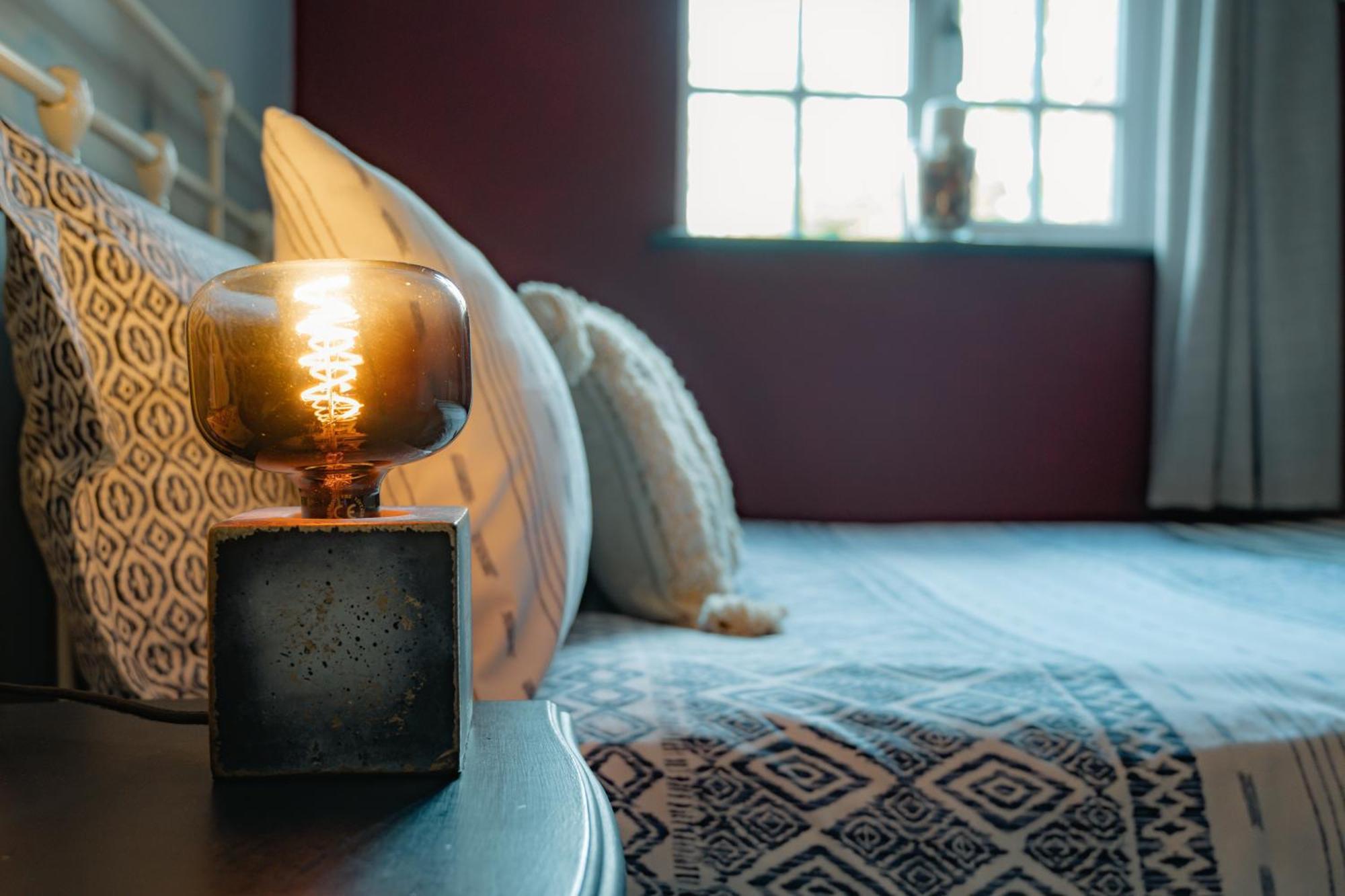 The Bolt Hole - Stratford Upon Avon - Central - Free Offstreet Parking - 2 Bed Luxury Apartment Екстериор снимка