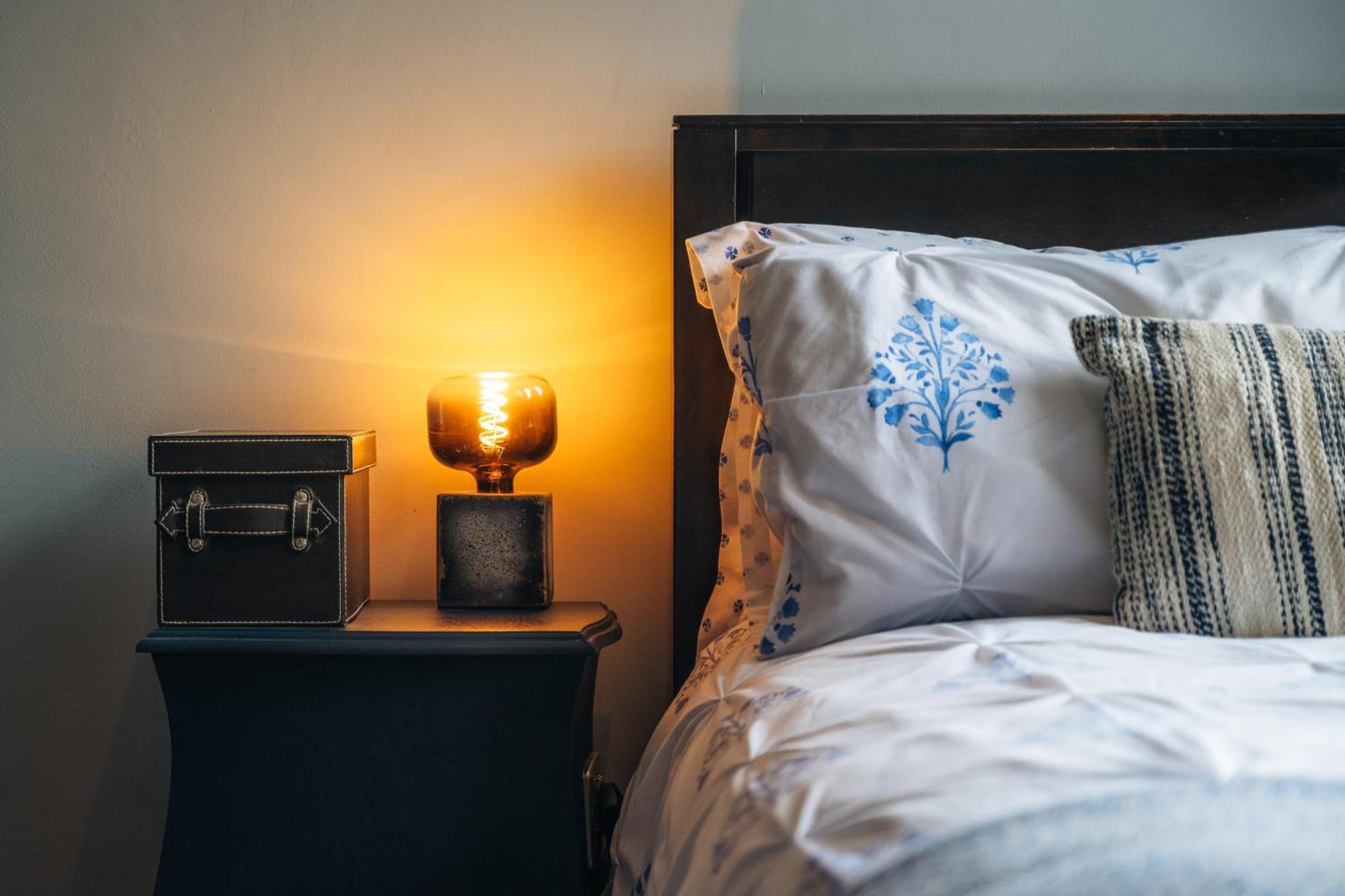 The Bolt Hole - Stratford Upon Avon - Central - Free Offstreet Parking - 2 Bed Luxury Apartment Екстериор снимка
